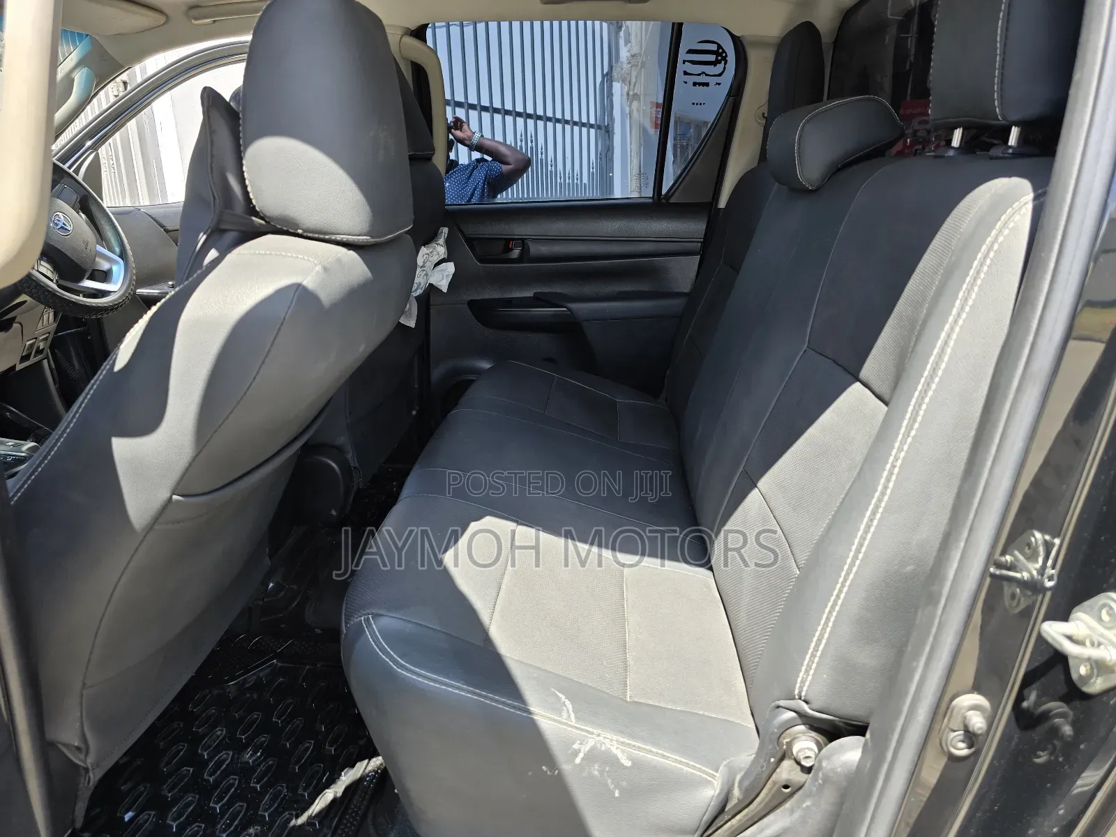 Toyota Hilux 2018 Black