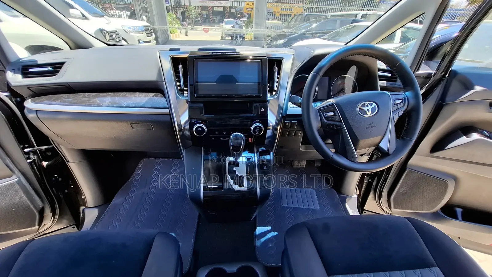 Toyota Alphard 2018 Black