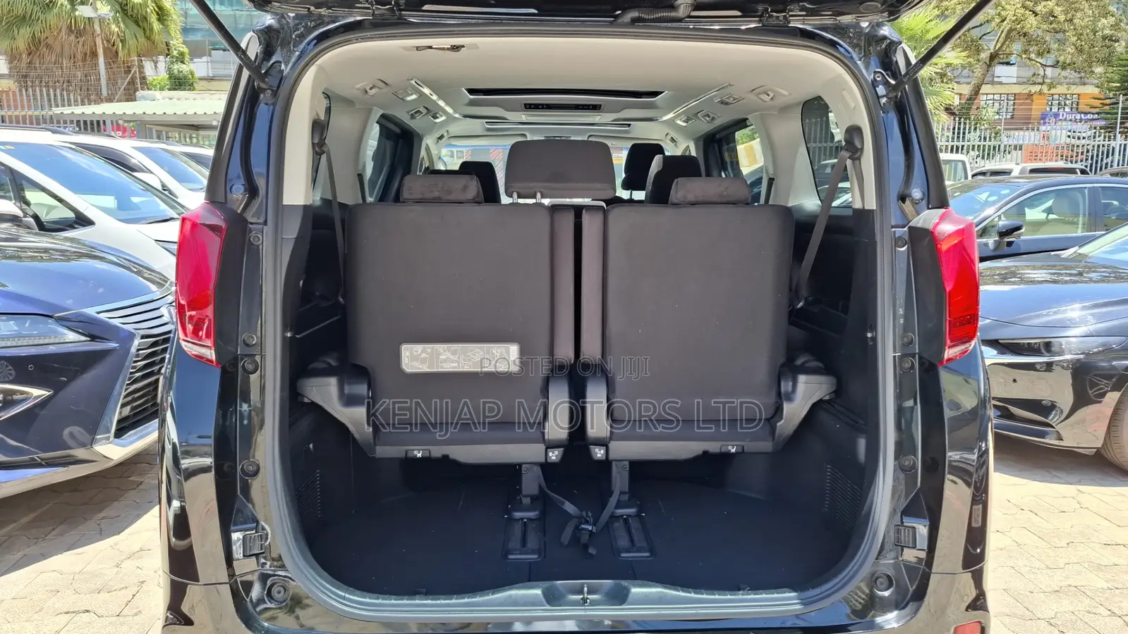 Toyota Alphard 2018 Black