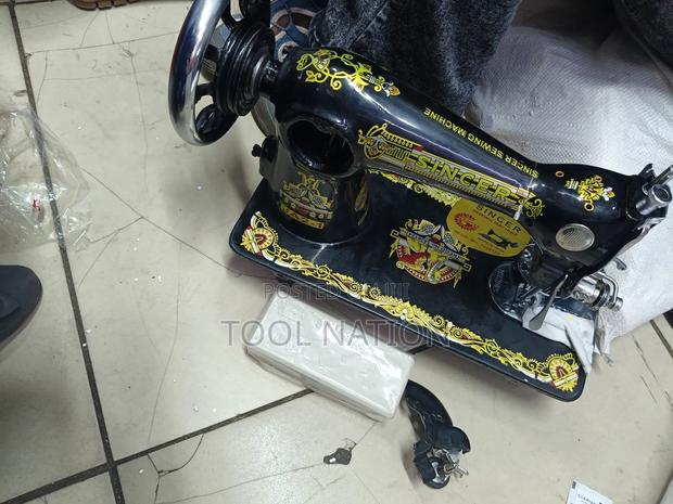 Industrial Sewing Machine/Commercial Sewing Machine