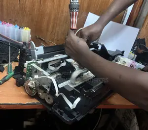 Epson L382 Cr Motor Replacement in the Printer Workshop
