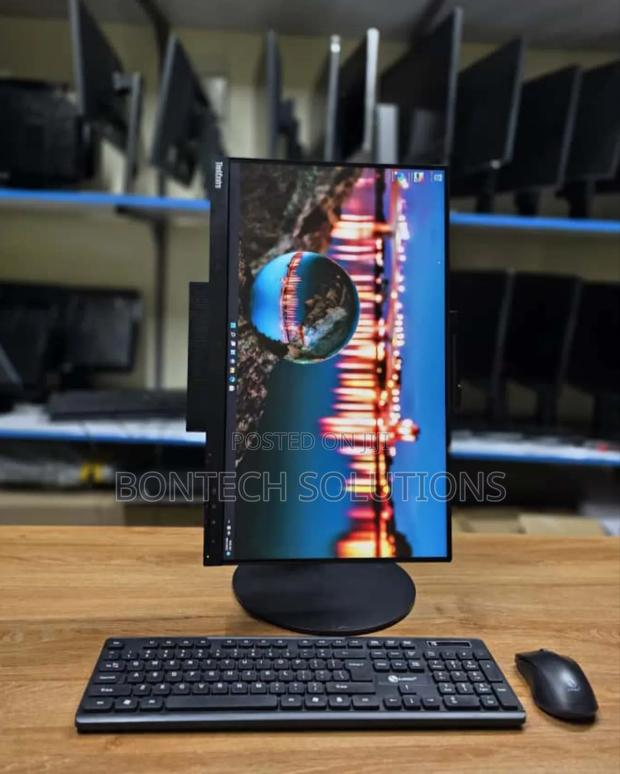 Desktop Computer Lenovo ThinkCentre M710 16GB Intel Core I5 SSD 256GB - thumbnail 3