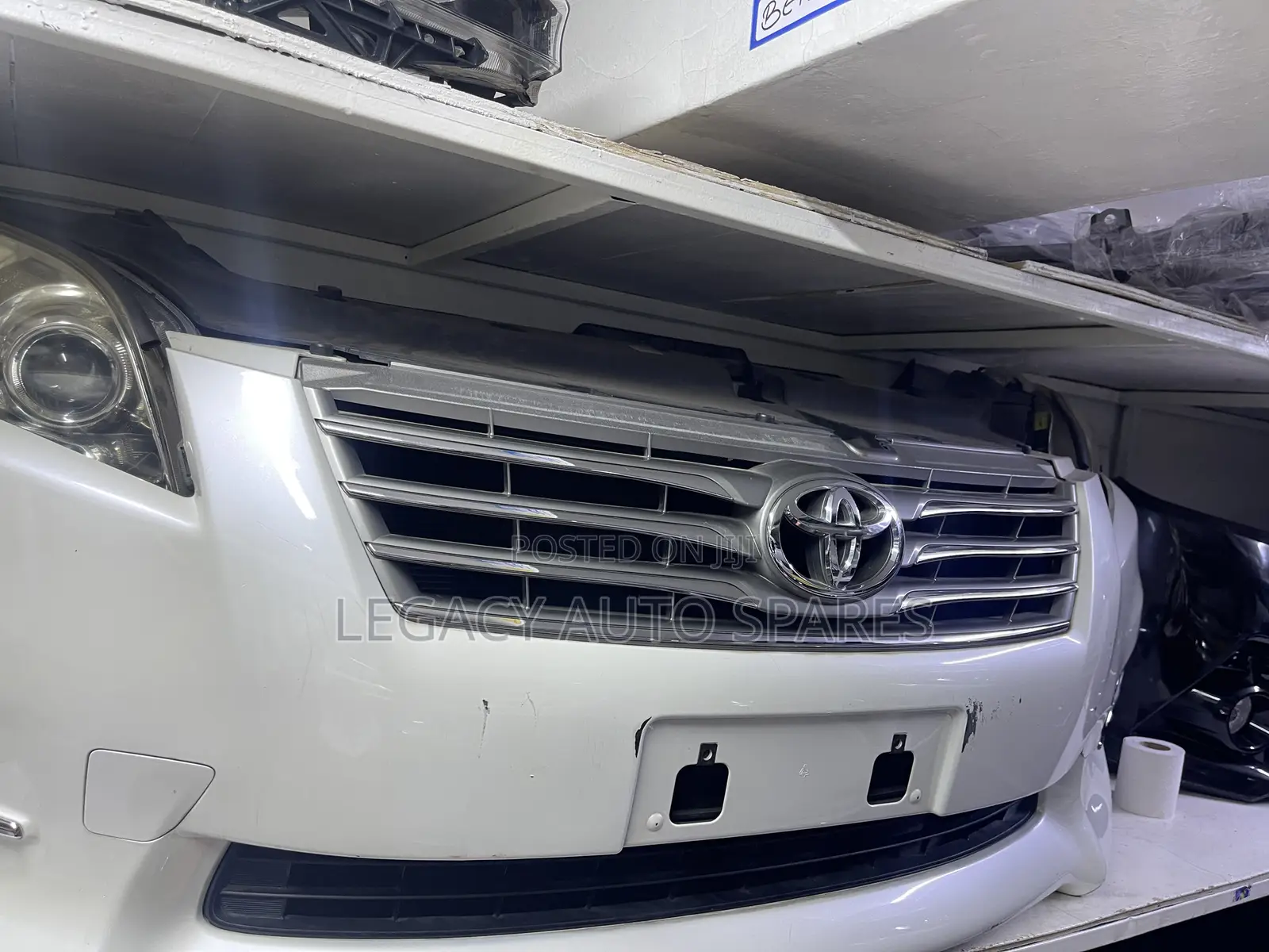 Toyota Vanguard Nosecut(2012)