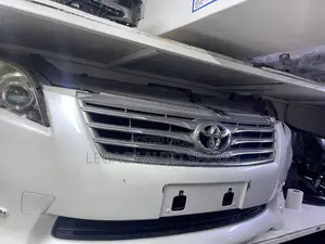 Toyota Vanguard Nosecut(2012)