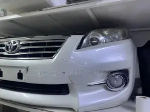 Toyota Vanguard Nosecut(2012)