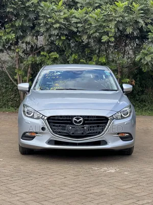 Mazda Axela 2018 Silver