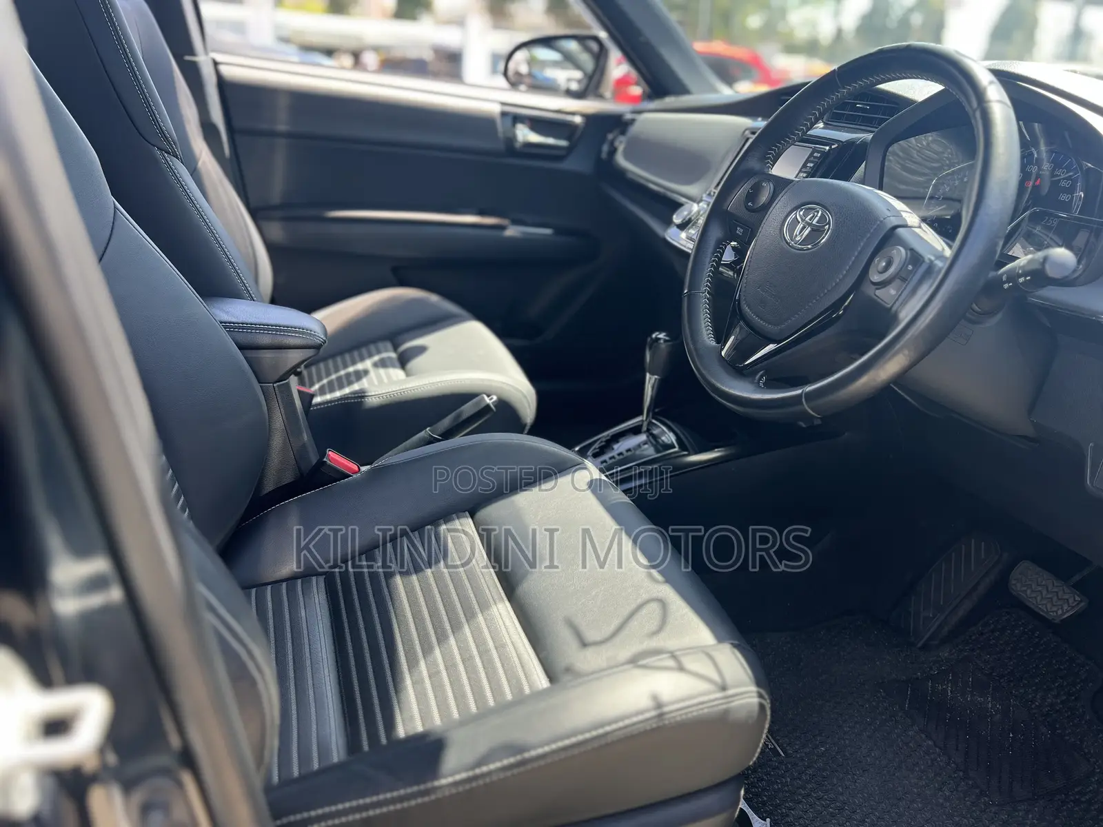 Toyota Corolla Fielder 2019 Blue