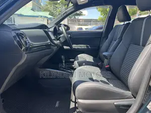 Toyota Corolla Fielder 2019 Blue