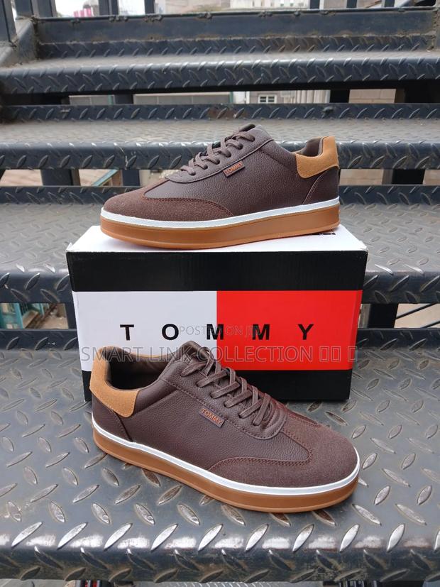 Tommy Brown Sole Casual - thumbnail 2