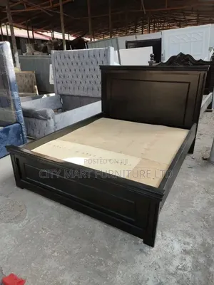 World -Class Modern Board Panel Beds