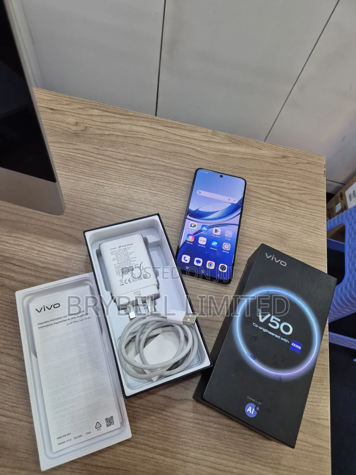 Vivo V50 512 GB Blue