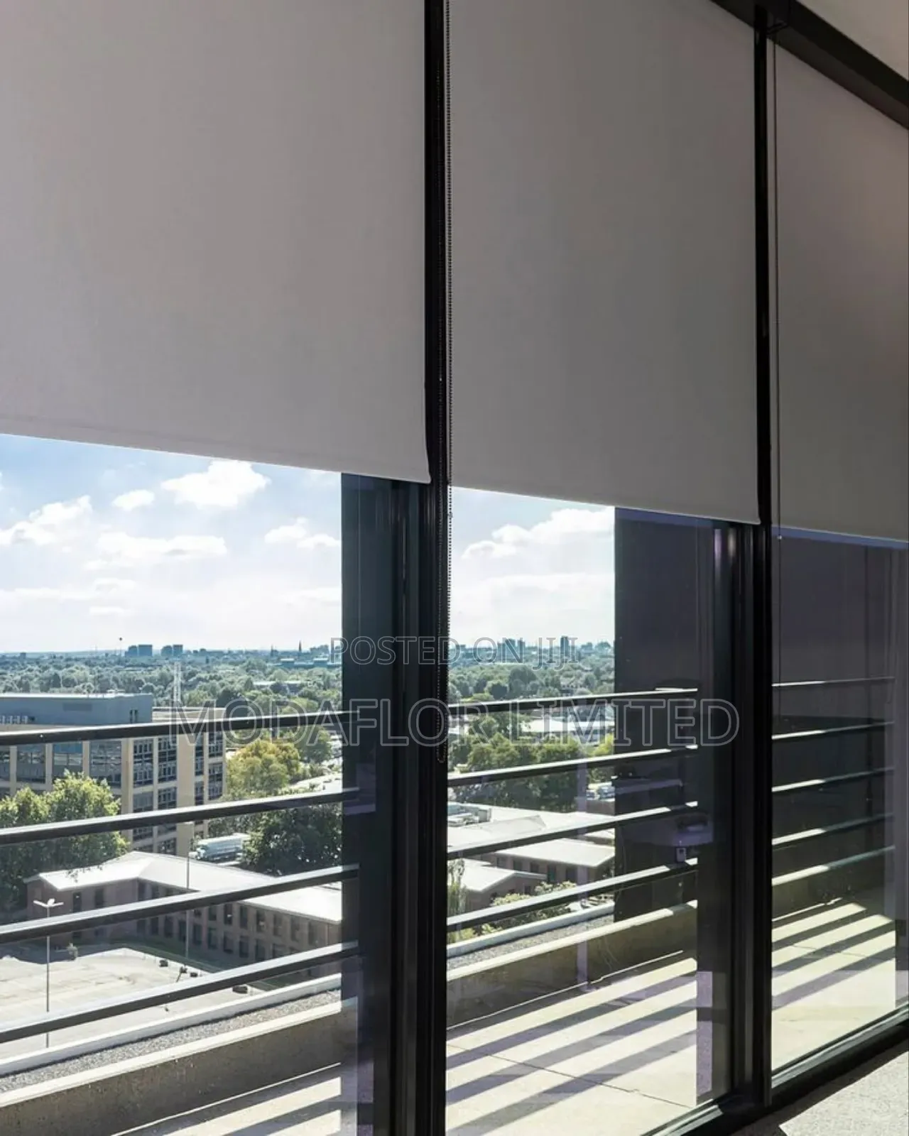 Luxury Blackout Roller Blinds – Simple, Stylish Affordable