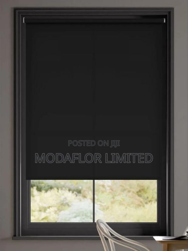 Blackout Blinds – Soft, Elegant Energy-Saving Design
