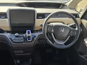 Honda Freed 2018 White
