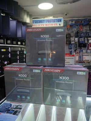 Hikvision N300 Wifi Router - main view