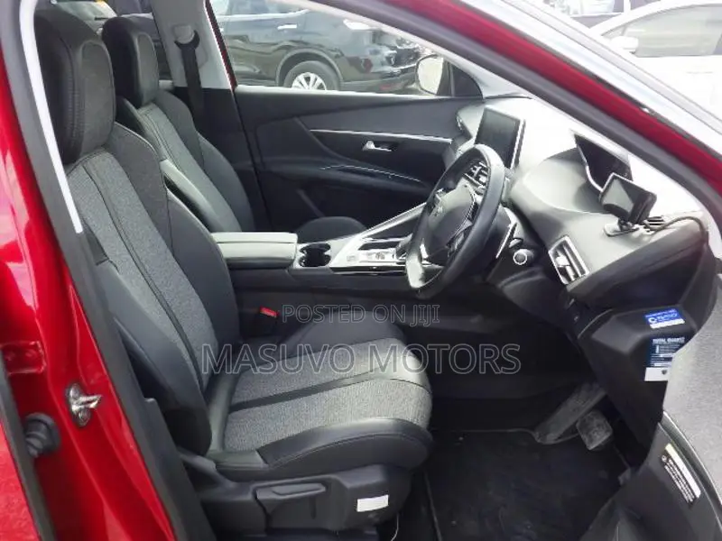 Peugeot 3008 2020 Red