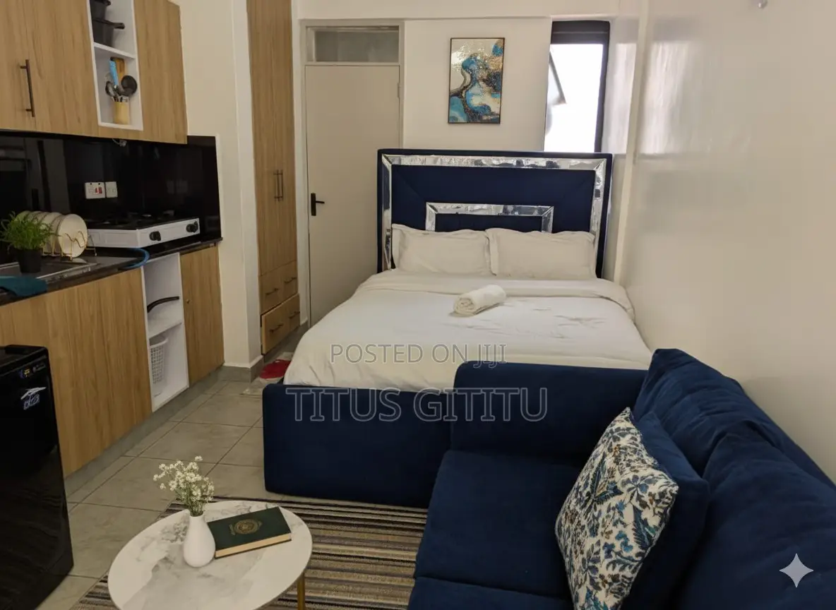 Cozy Studio Airbnb in Roysambu | Furnished | Free Parking Wifi