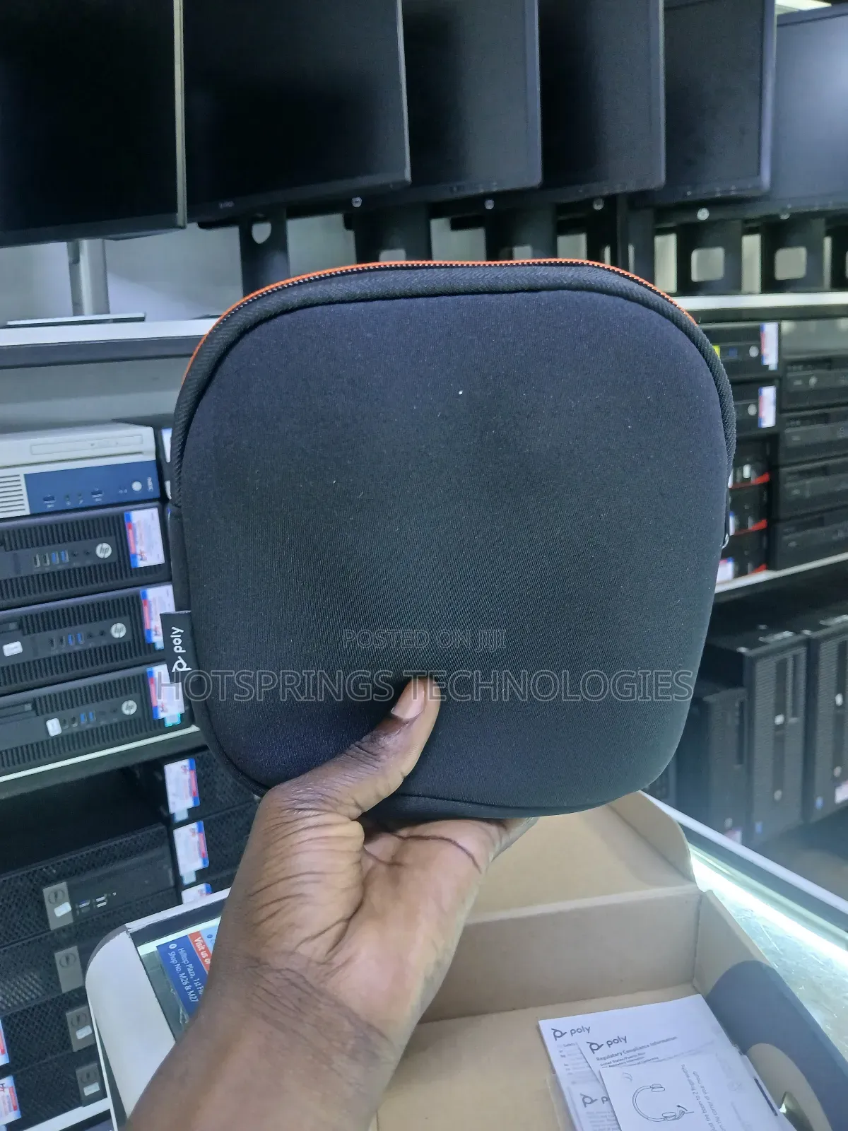 Poly Blackwire 8225