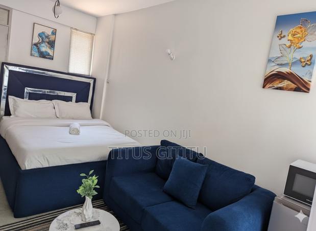 Cozy Studio Airbnb in Roysambu | Furnished | Free Parking Wifi - thumbnail 2