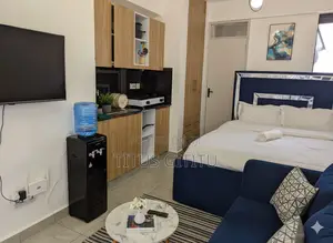 Cozy Studio Airbnb in Roysambu | Furnished | Free Parking Wifi