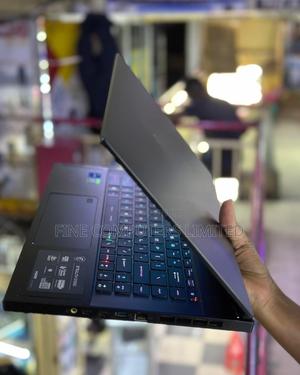 Laptop MSI GS66 Stealth 10SGS 32GB Intel Core I7 SSD 512GB