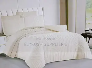 6pc Tufted Duvet Cover