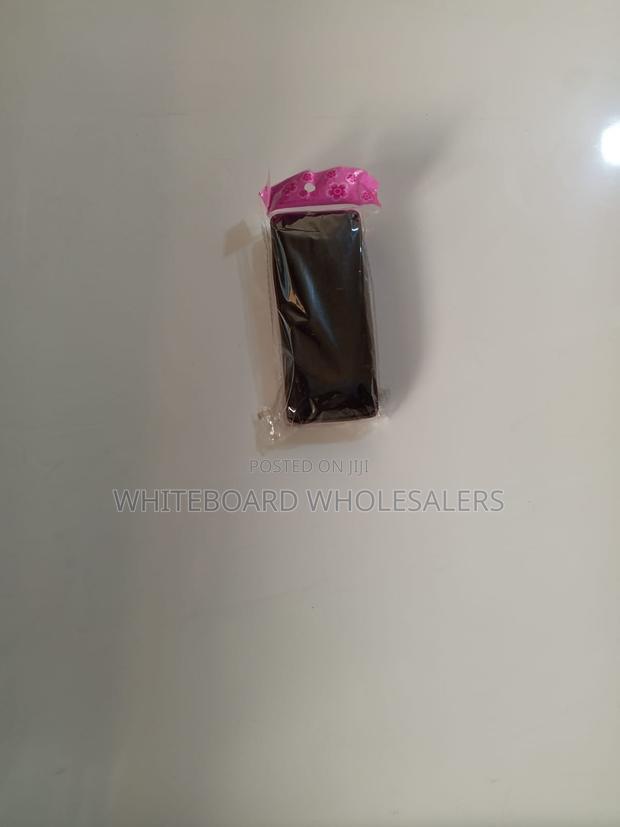 Magnetic White Board Duster - thumbnail 4