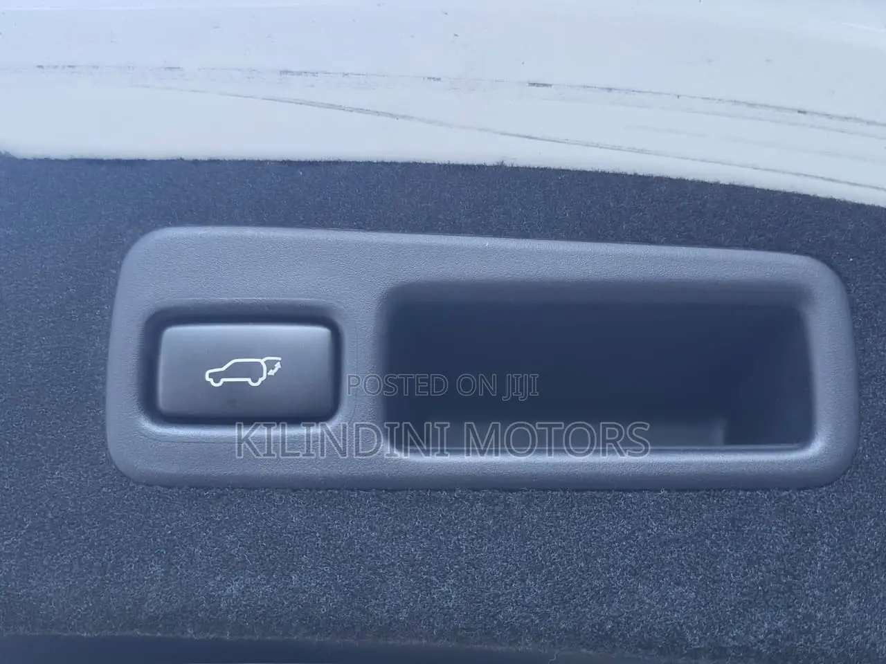 Toyota Harrier 2019 White