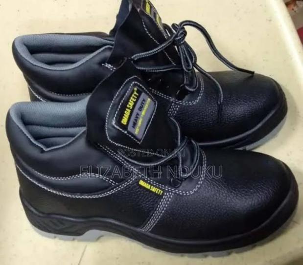 Powerful Safety Boots