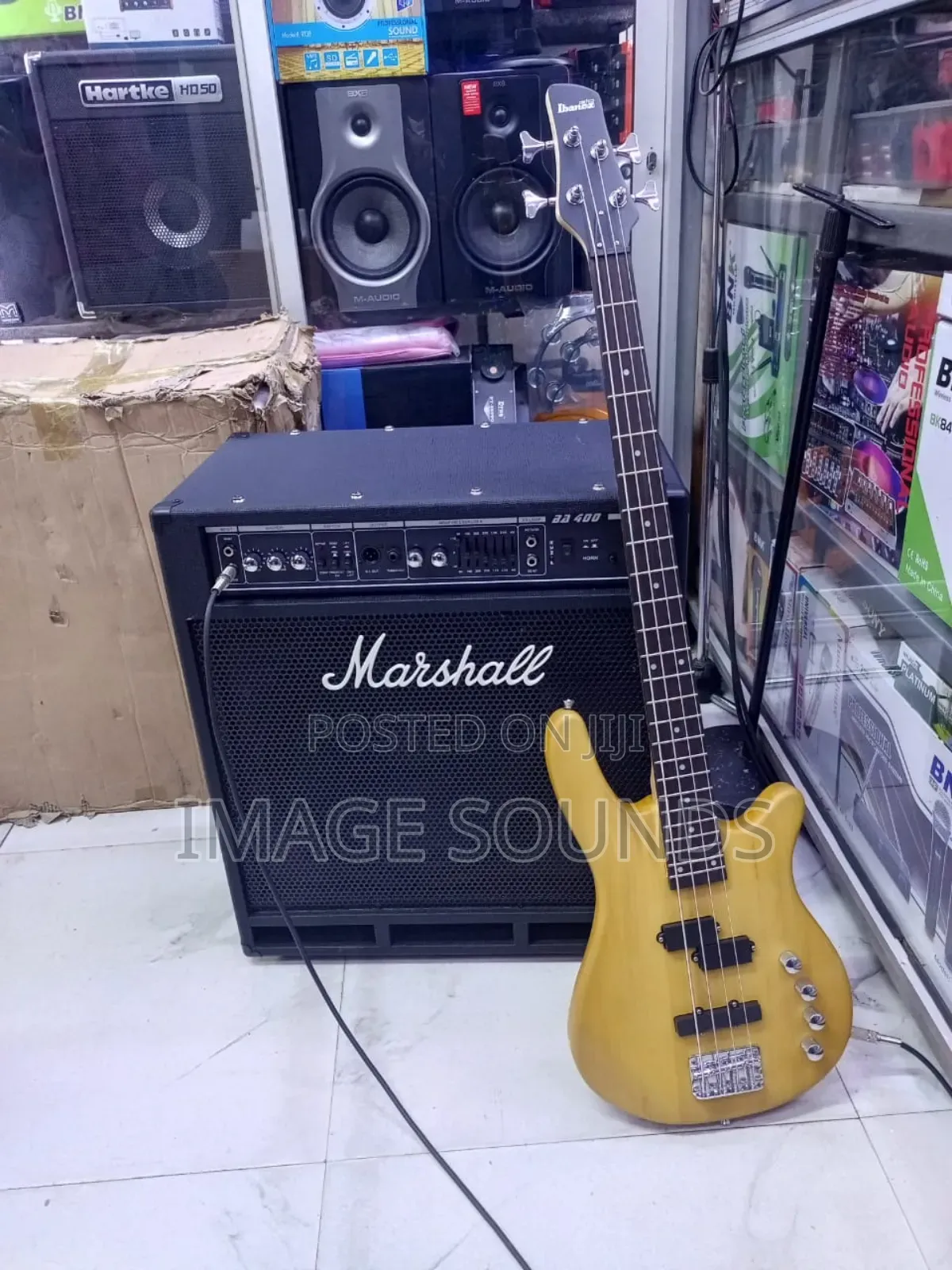 Bass Guitar 4 Strings and Bass Combo Marshall