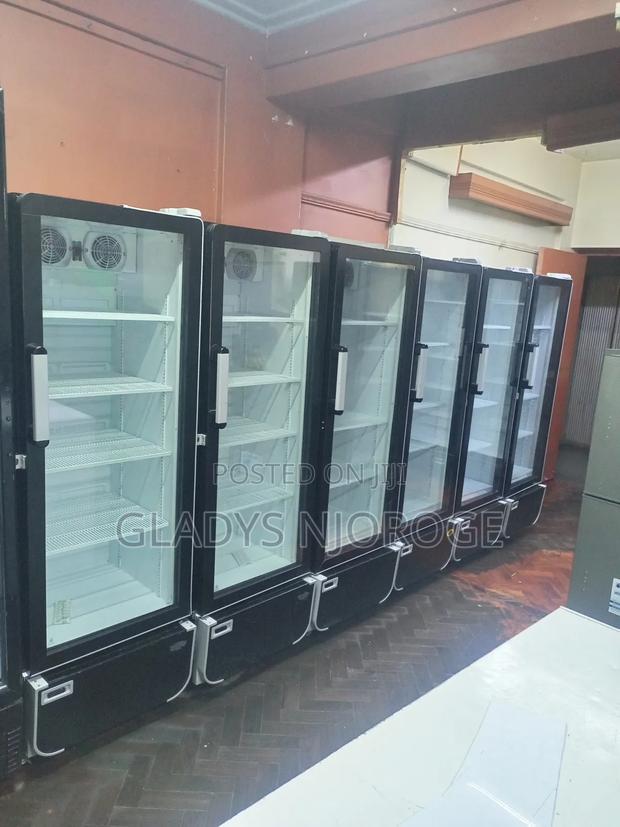 Commercial Chiller( as Good as New) Perfect Performance - thumbnail 3