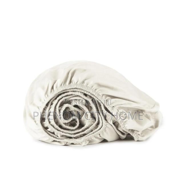 Kingsize Fitted Sheets With Cases - thumbnail 2