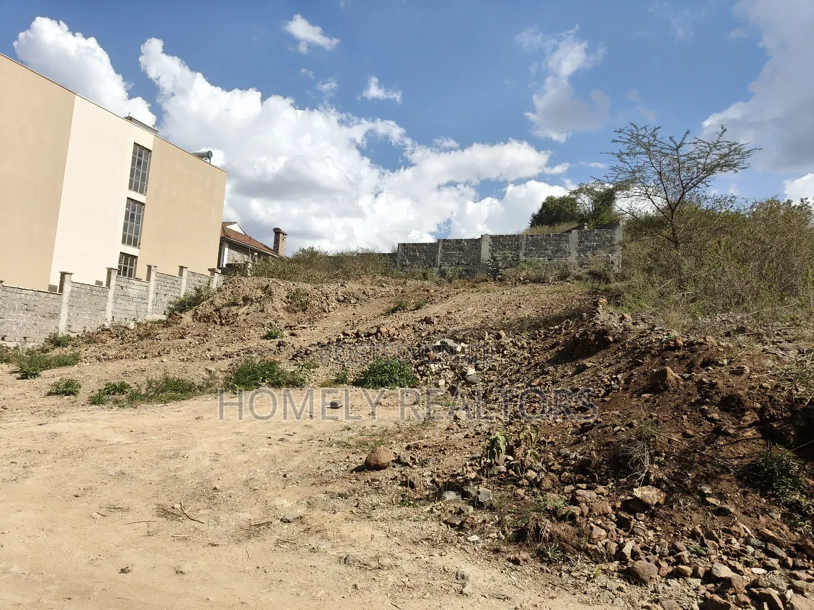 Commercial Quarter Acre Plot in Ongata Rongai, Acacia Near Tarmac