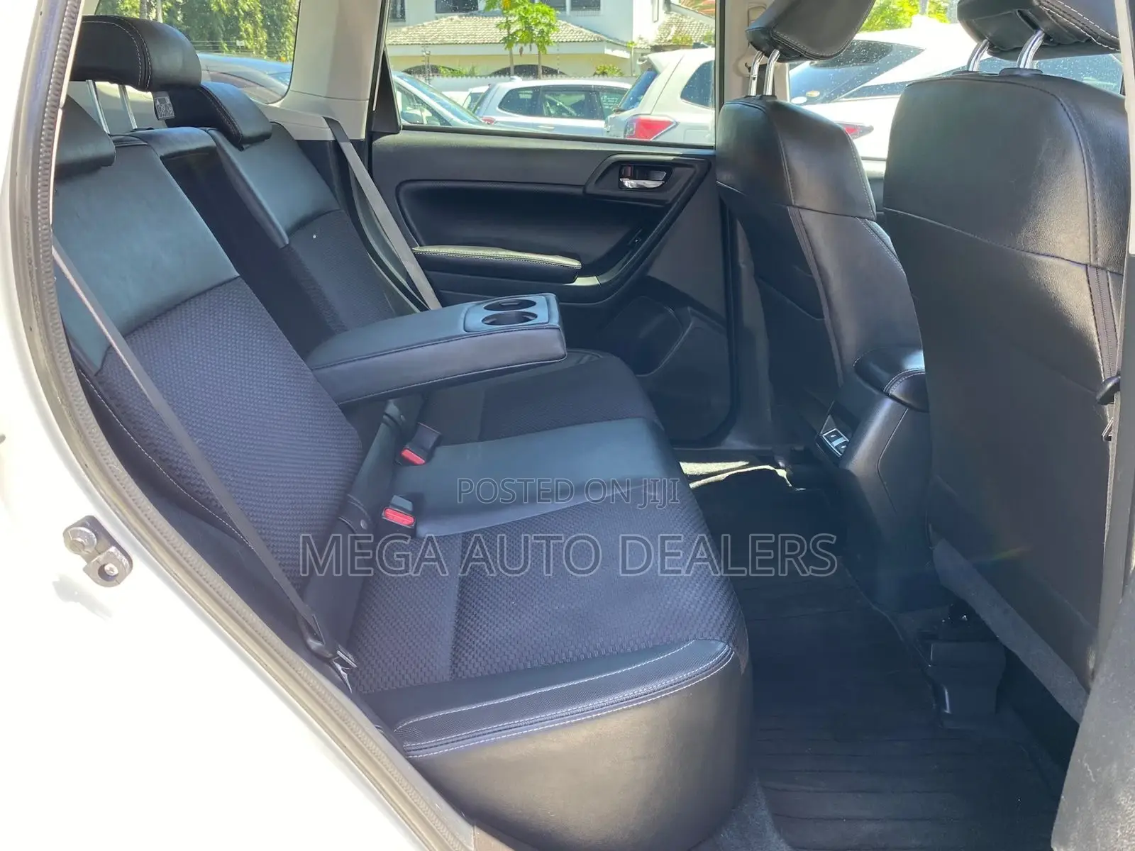 Subaru Forester 2018 White
