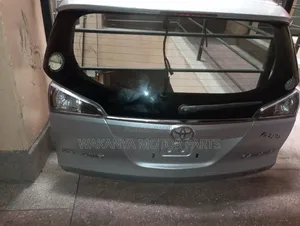 Toyota Caldina Choppa 2006/2008 Boot Complete, Clean Ex Japan Parts.