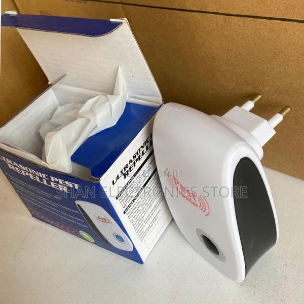Electric Pest Repeller Mosquito Killer/Pest Repellent Reject Machine