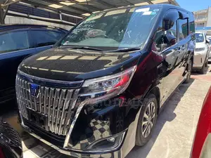 Toyota Esquire 2018 Black