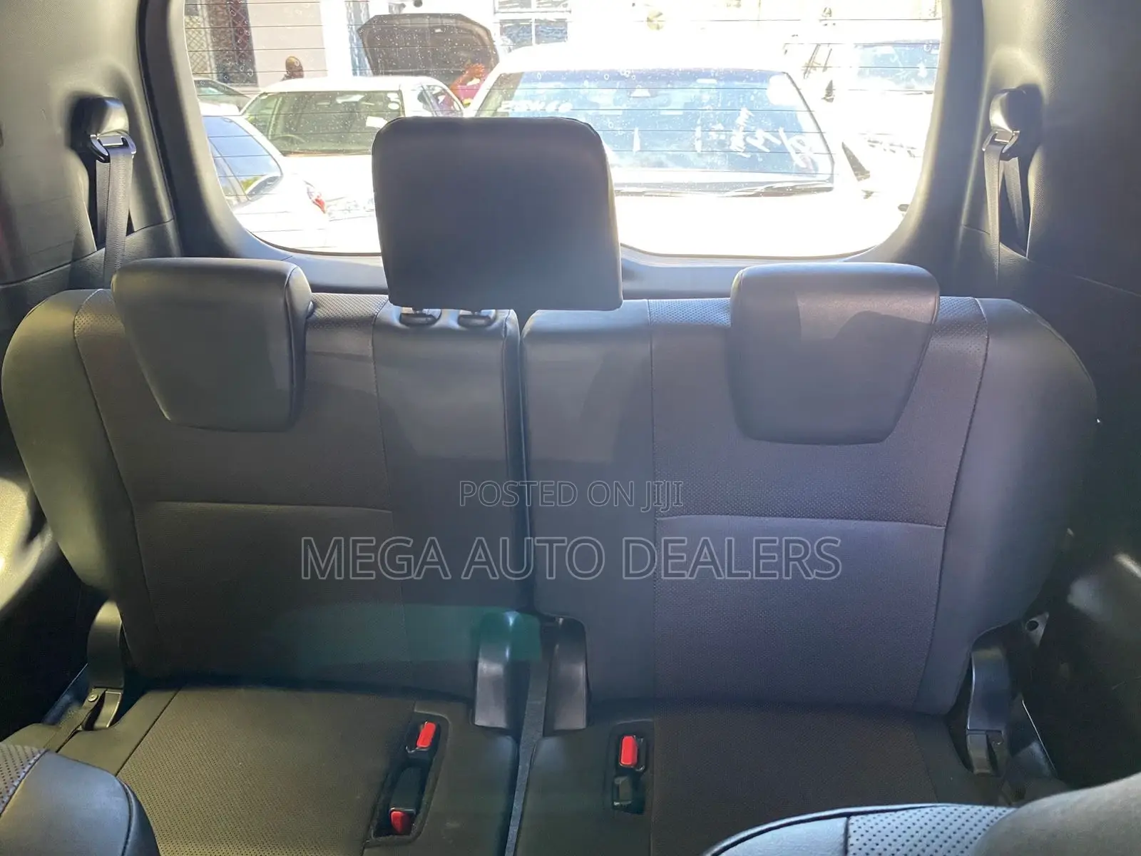 Toyota Esquire 2018 Black