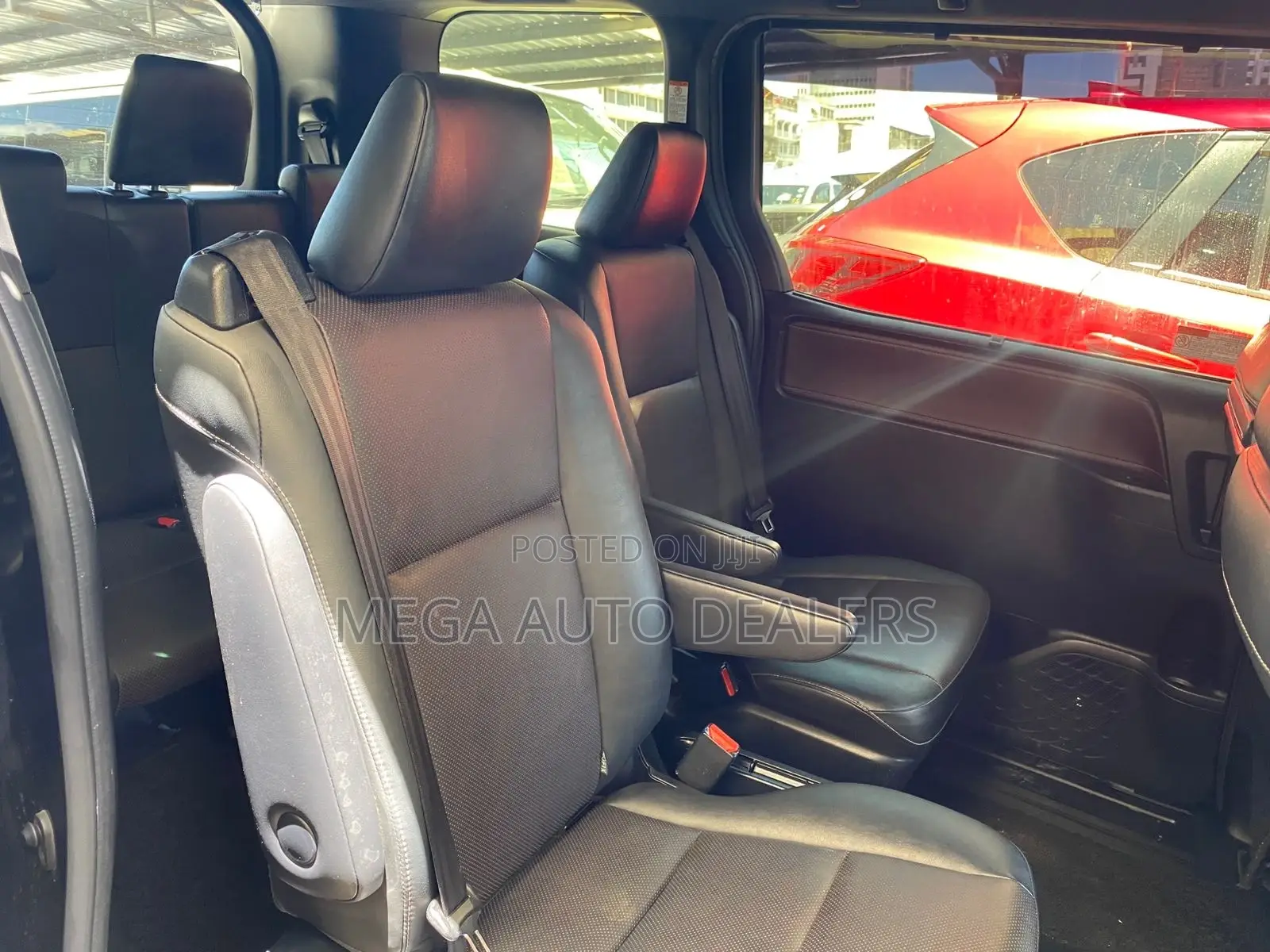 Toyota Esquire 2018 Black