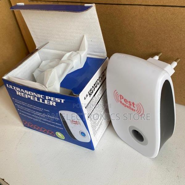 Electronic Pest Repellent Control Wide Coverage Area,Safe for Family