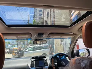 Toyota Land Cruiser Prado 2018
