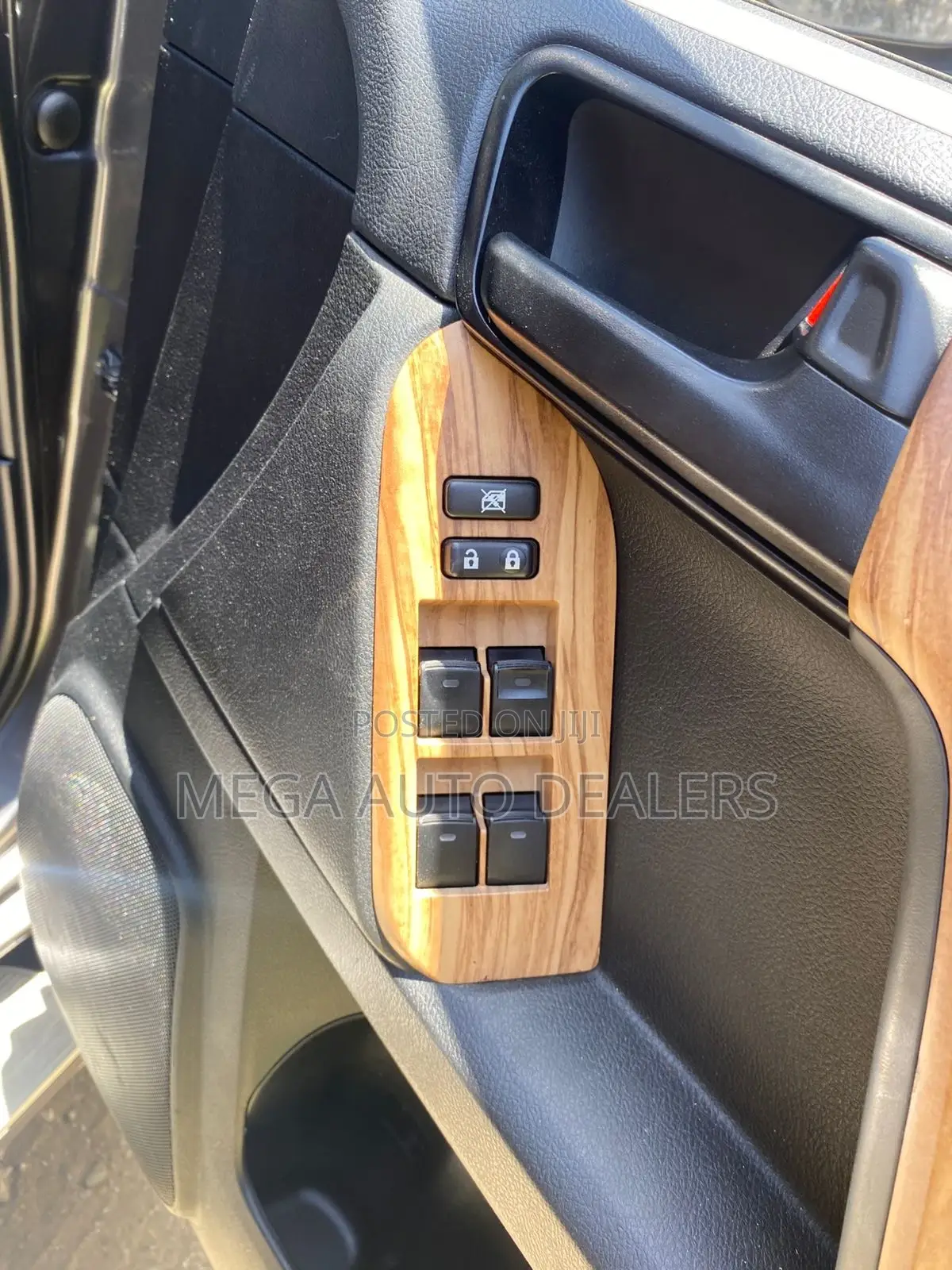 Toyota Land Cruiser Prado 2018
