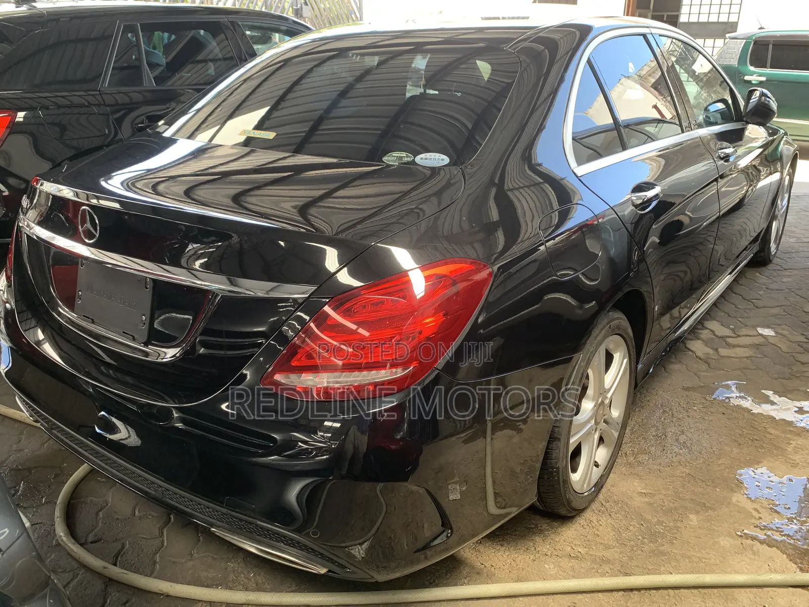Mercedes-Benz C200 2018 Black