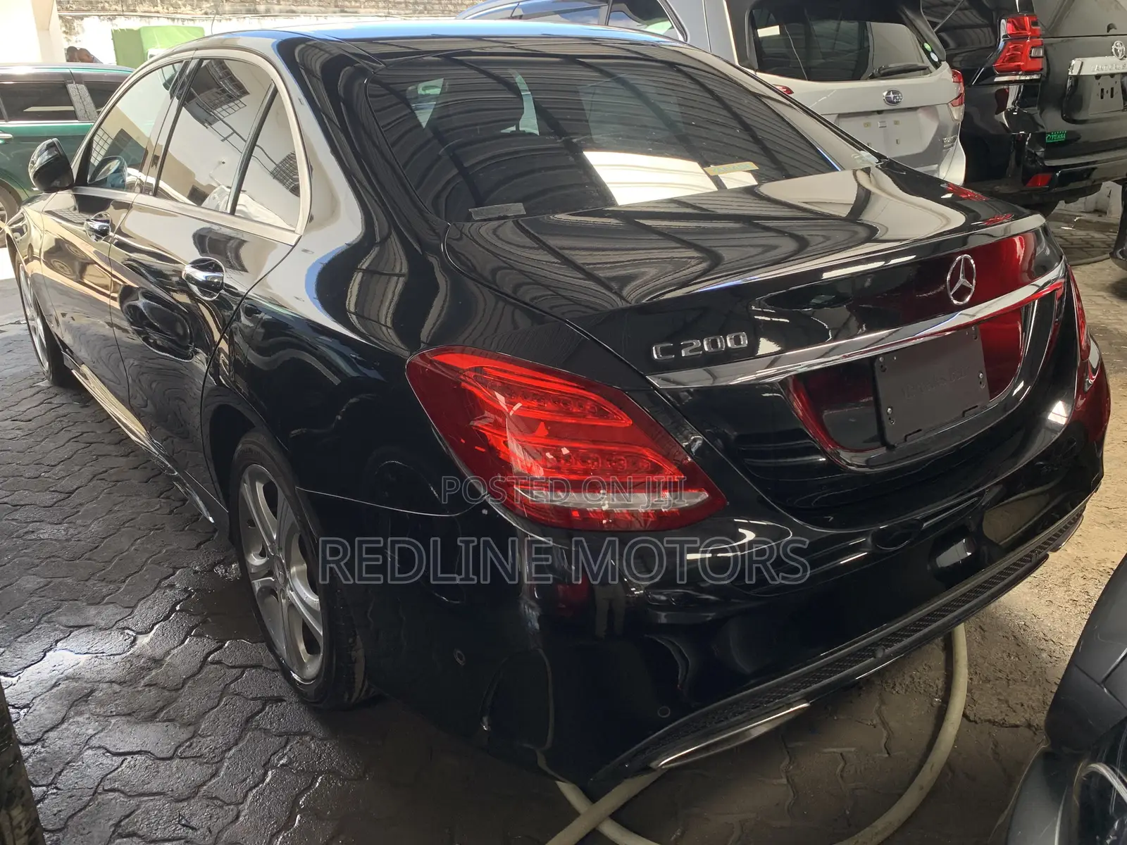Mercedes-Benz C200 2018 Black