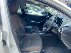 Mazda 2 2020 White