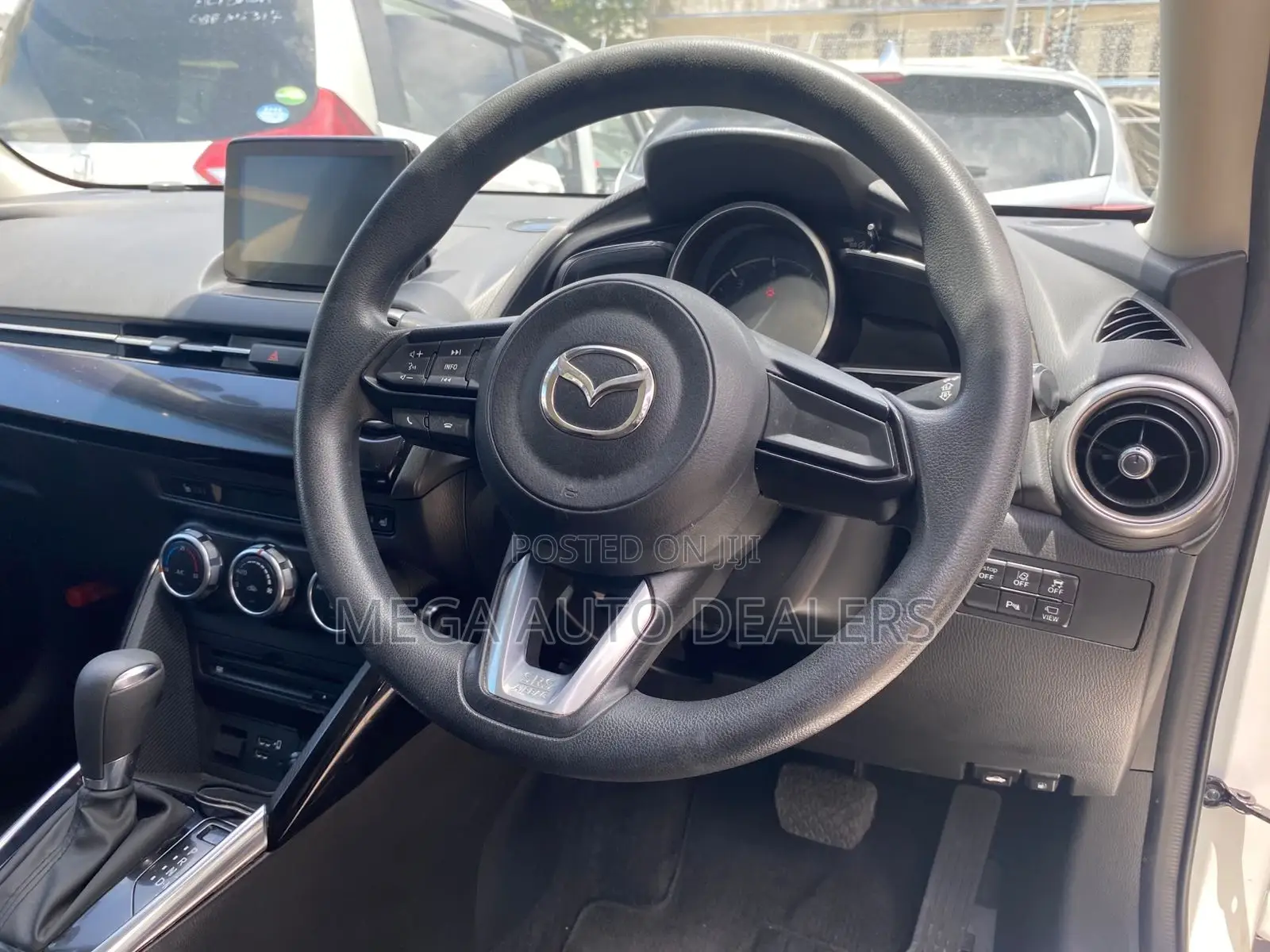 Mazda 2 2020 White