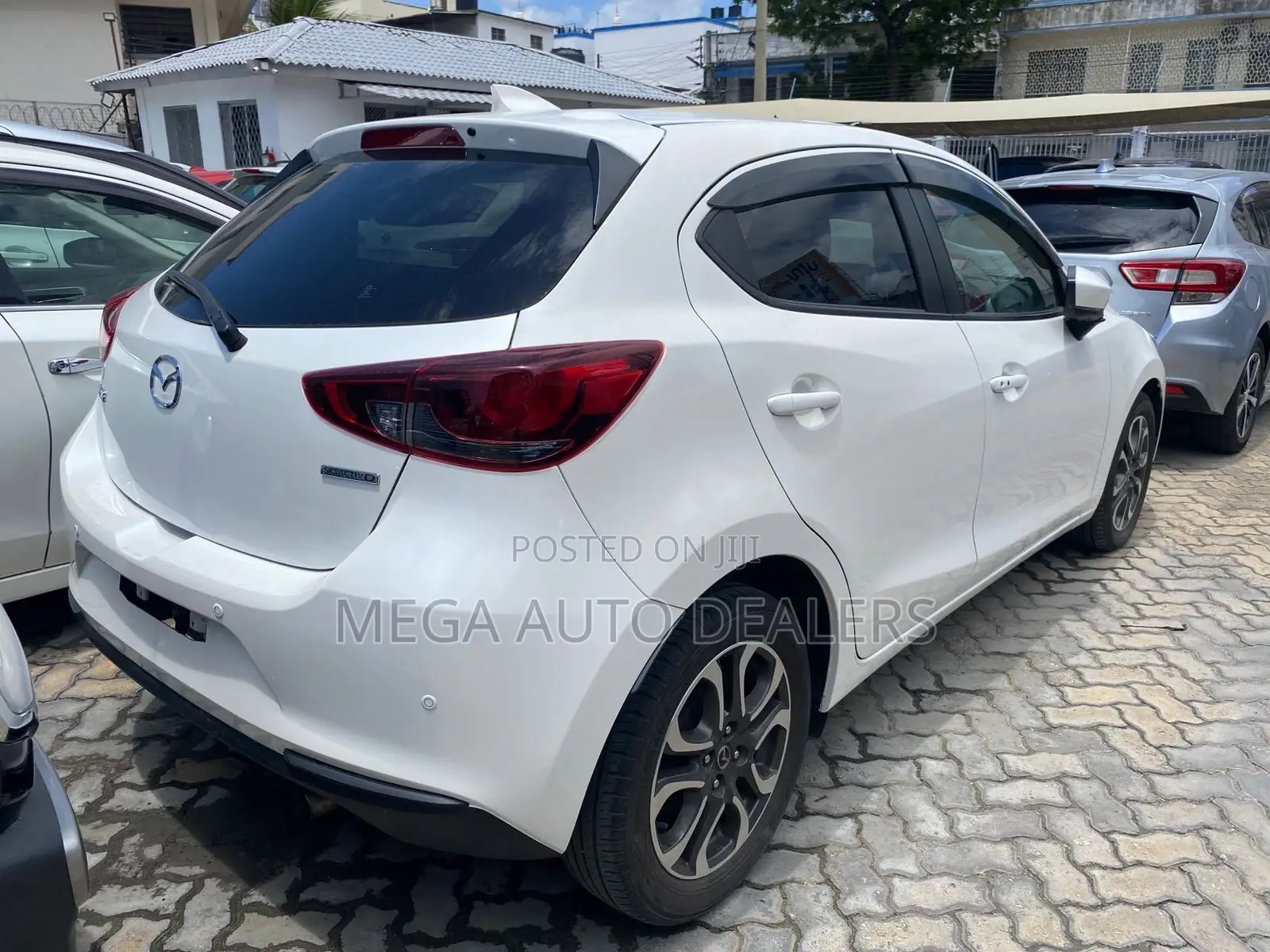 Mazda 2 2020 White