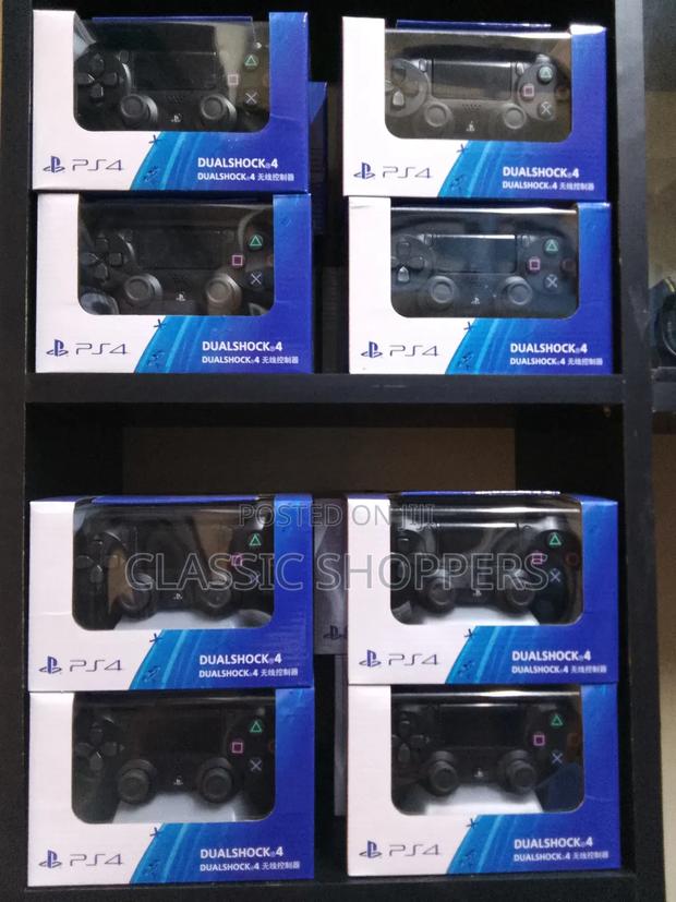 Ps4 Wireless Controller - thumbnail 3