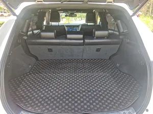 Toyota Harrier 2.0 2018 White
