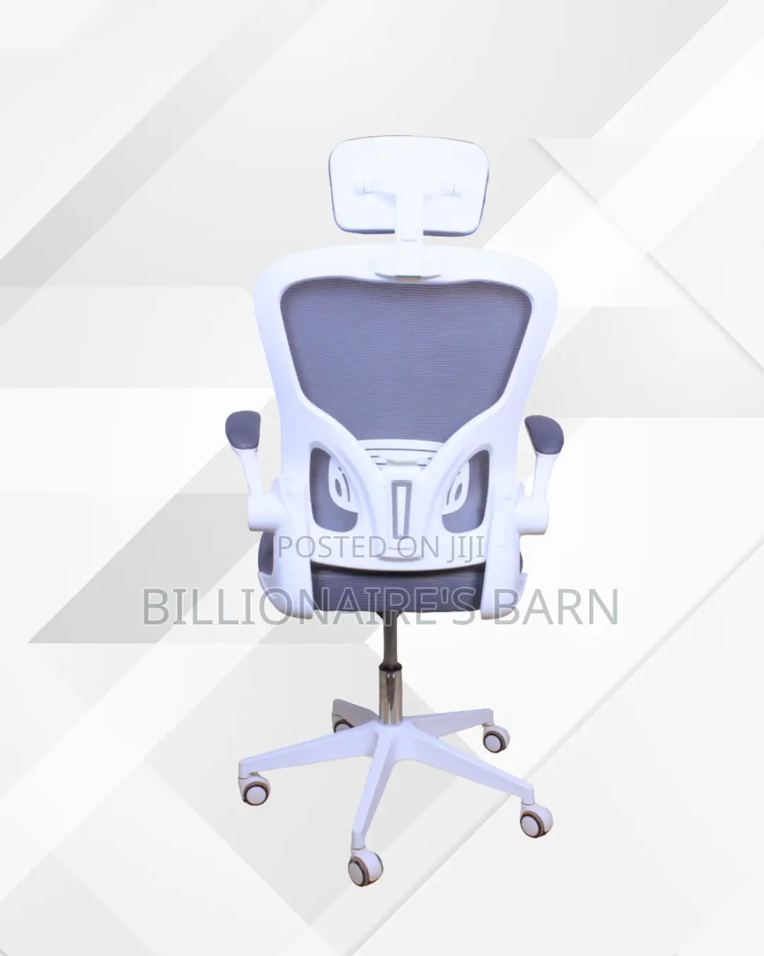 Ergonomic White Ergonomic Office Chair — Boosts Posture Focus